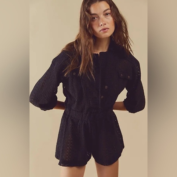 Free People Beach Ryan Romper Black Crochet Size Medium Swim Coverup NEW - Picture 1 of 11